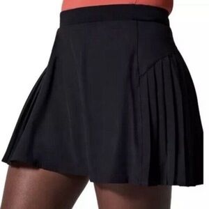NWT SPANX Get Moving Pleated Black skort